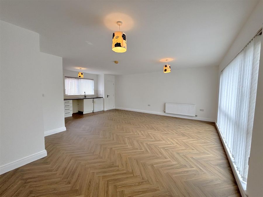 18 Altnagarron Mews