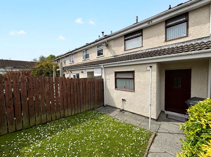 87 Westland Road