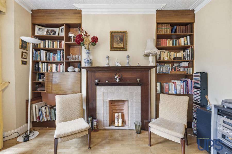 2 Merryfield Drive