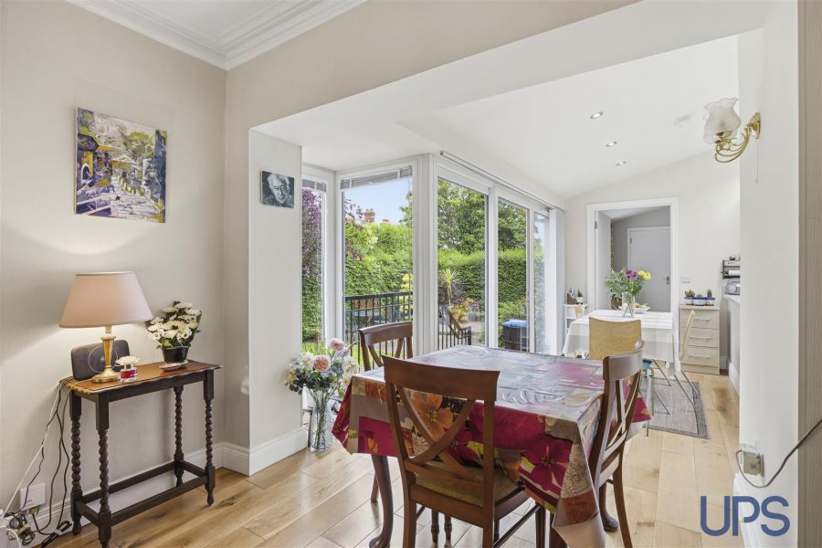 2 Merryfield Drive