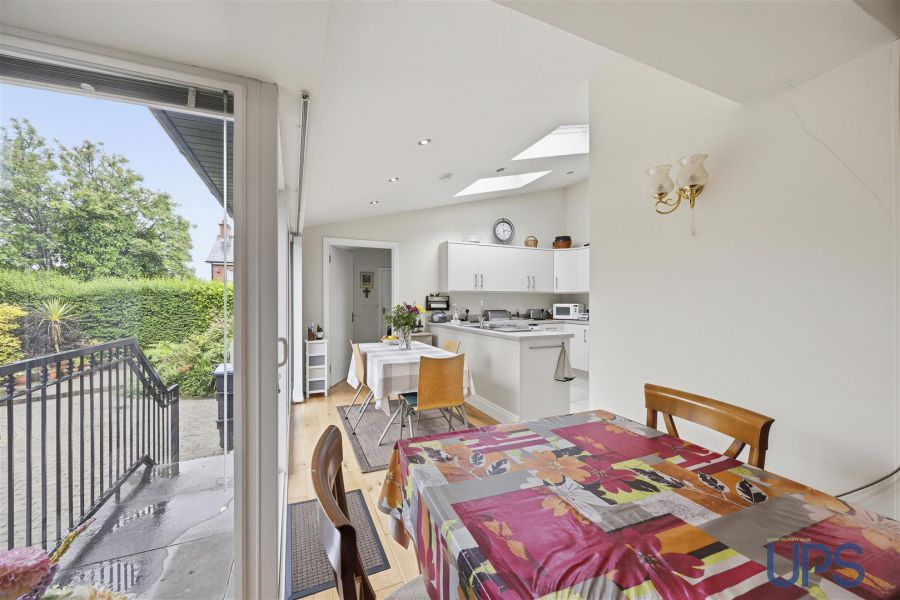 2 Merryfield Drive