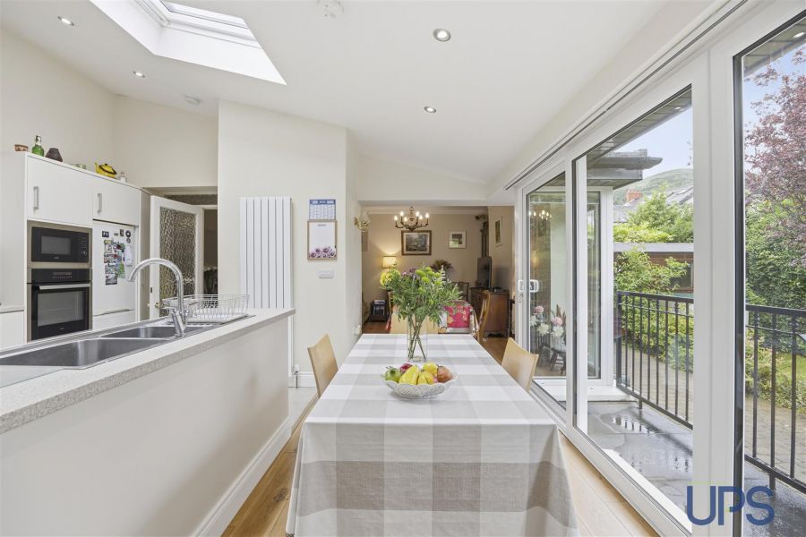 2 Merryfield Drive