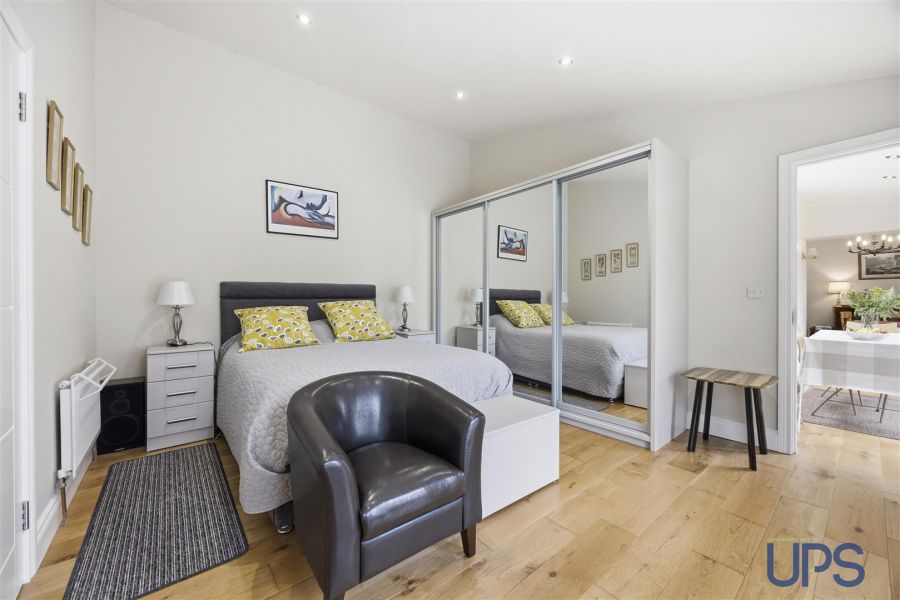2 Merryfield Drive