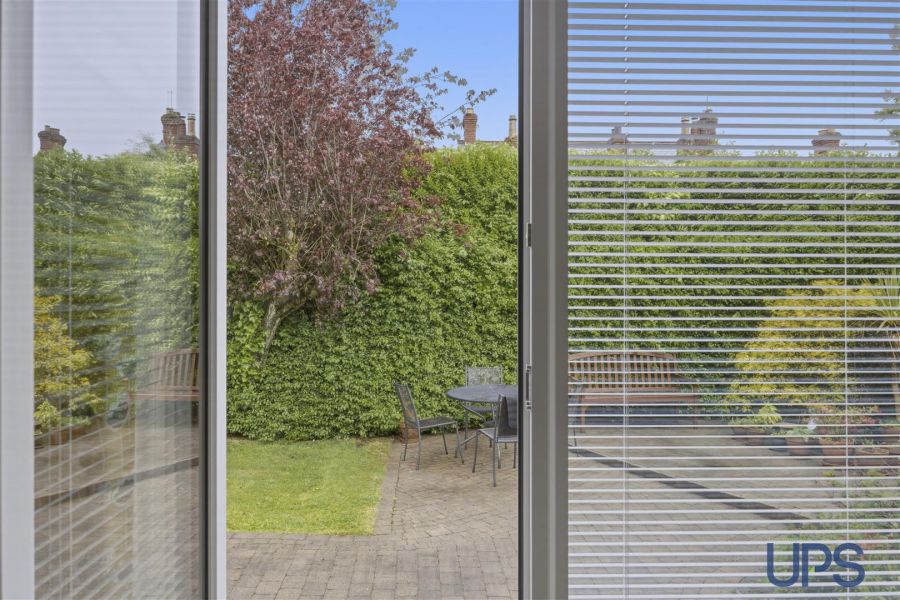 2 Merryfield Drive