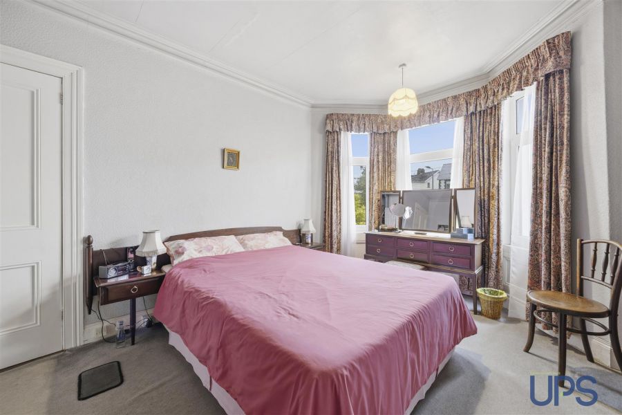 2 Merryfield Drive
