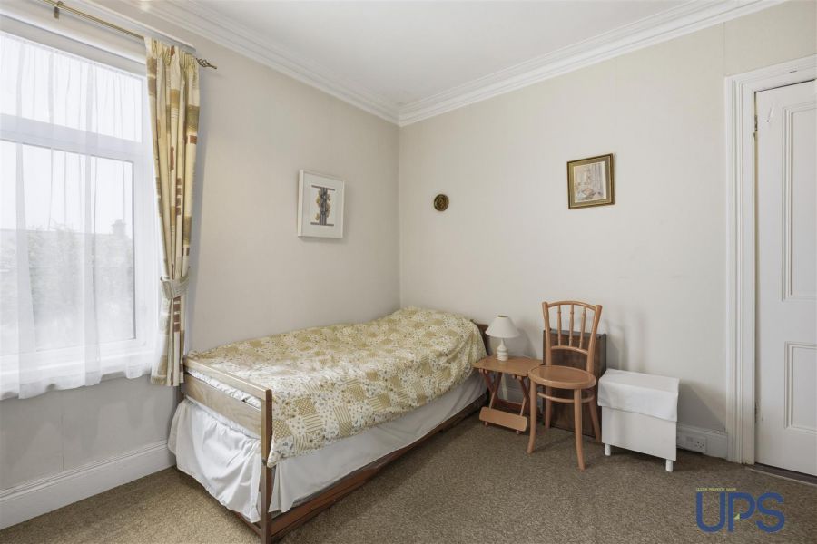 2 Merryfield Drive