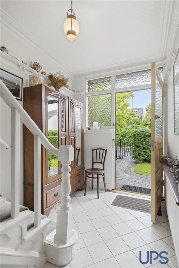 2 Merryfield Drive