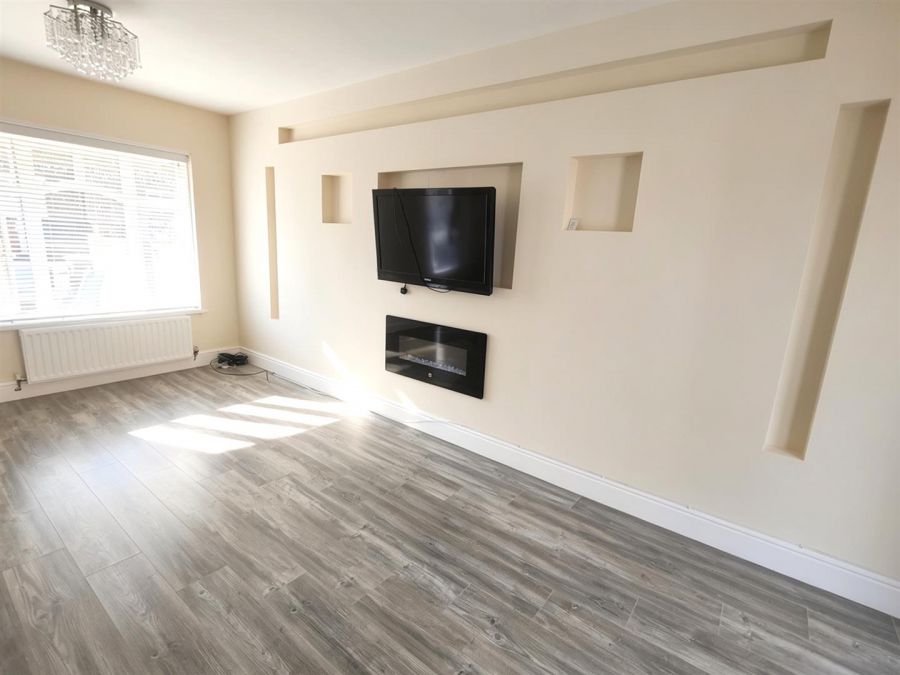 35 West Circular Crescent