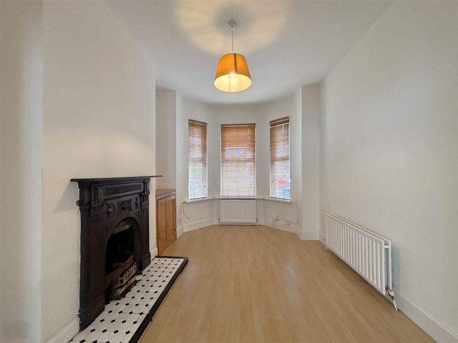 51 Skegoneill Avenue