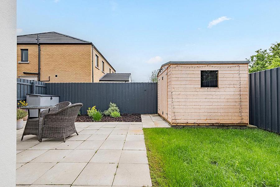 13 Willowfield Crescent