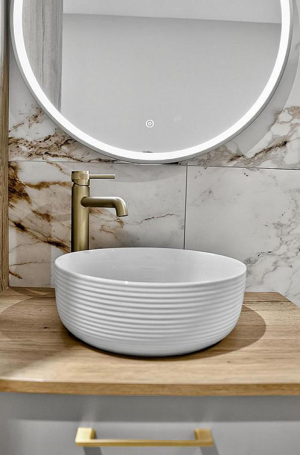 11 Six West, 12-19 The Promenade