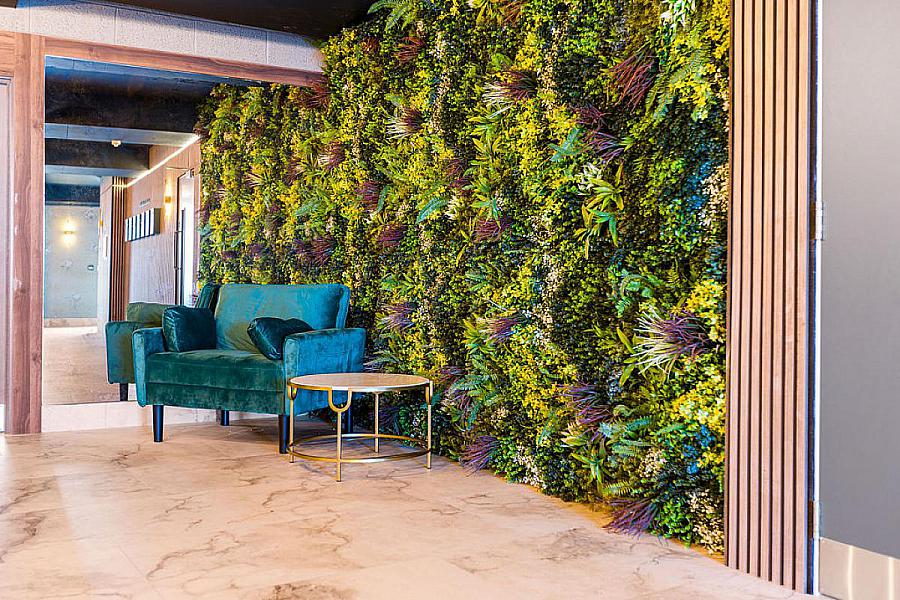 11 Six West, 12-19 The Promenade