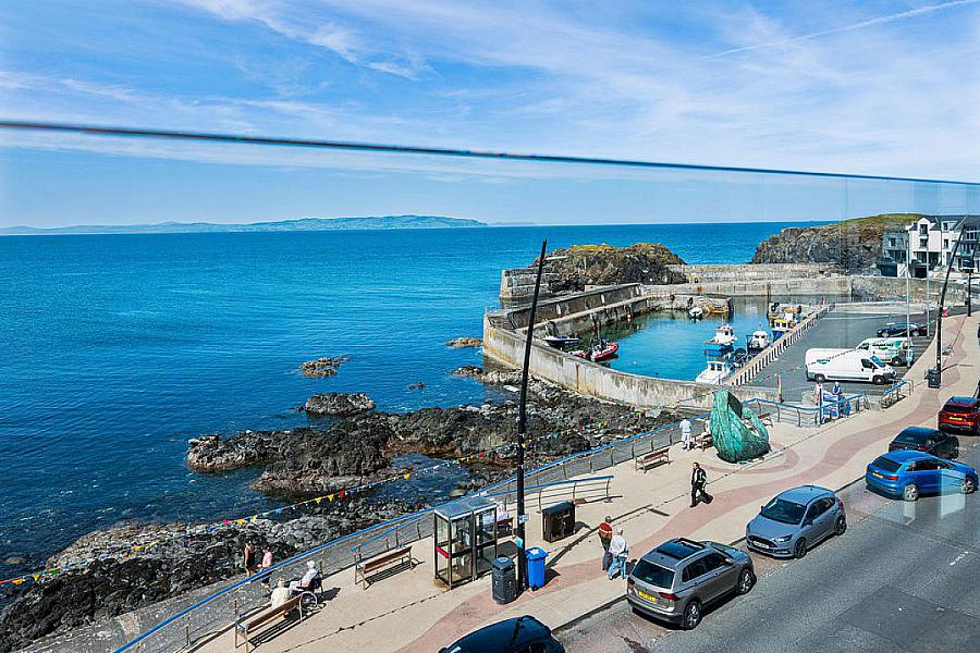 14 Six West, 12-19 The Promenade