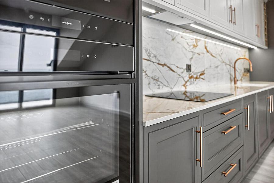 18 Six West, 12-19 The Promenade