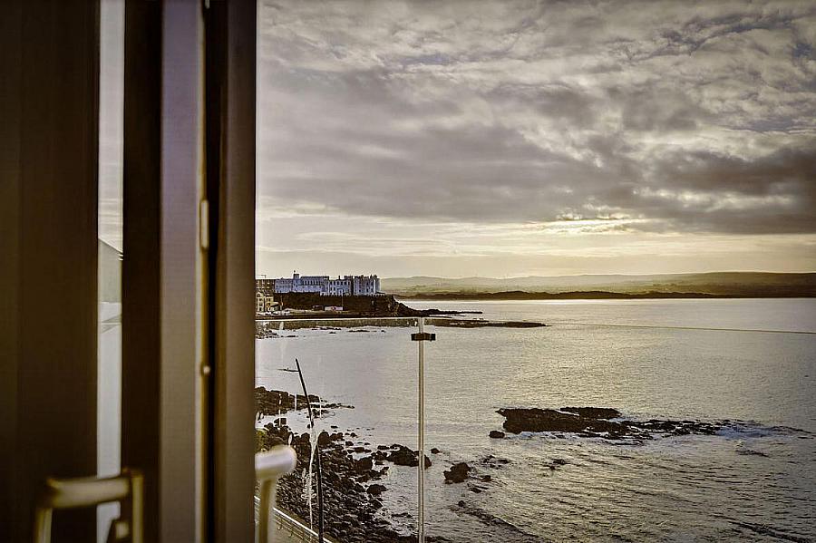 18 Six West, 12-19 The Promenade