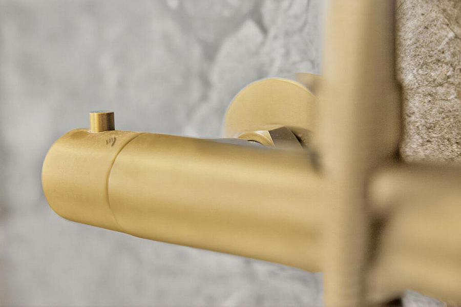 18 Six West, 12-19 The Promenade