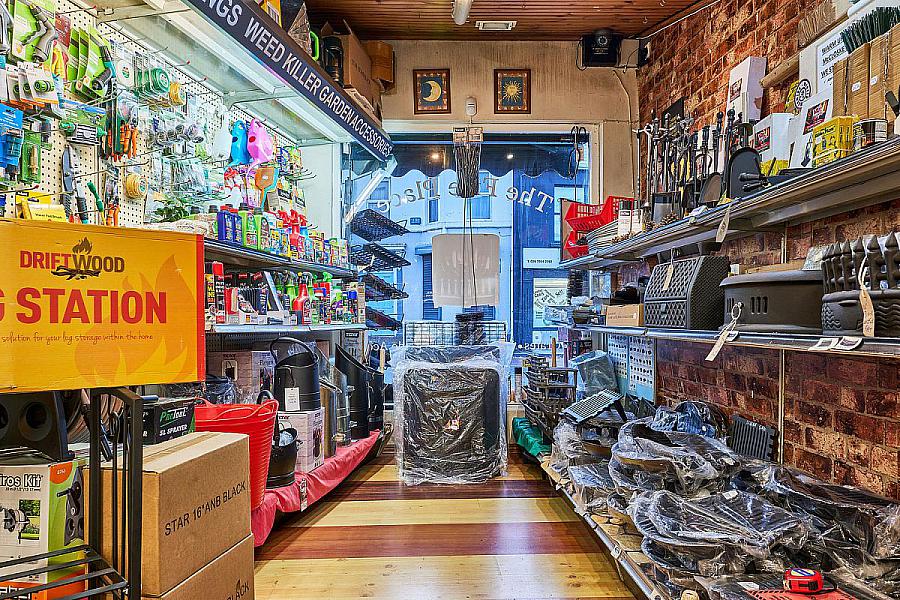 Willis Mccloskey - Hardware Merchant, 36 Kingsgate Street