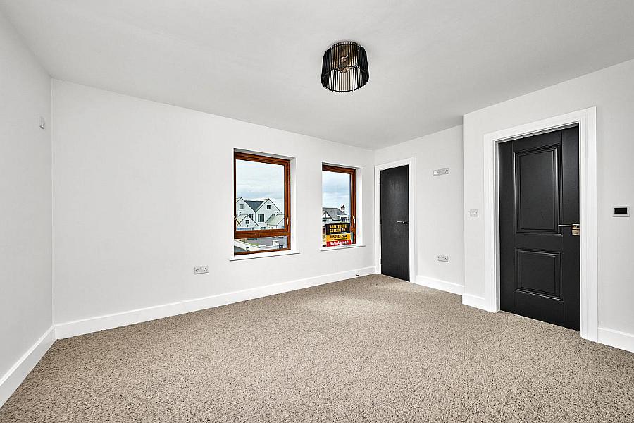 'Strand House' 105 Strand Road