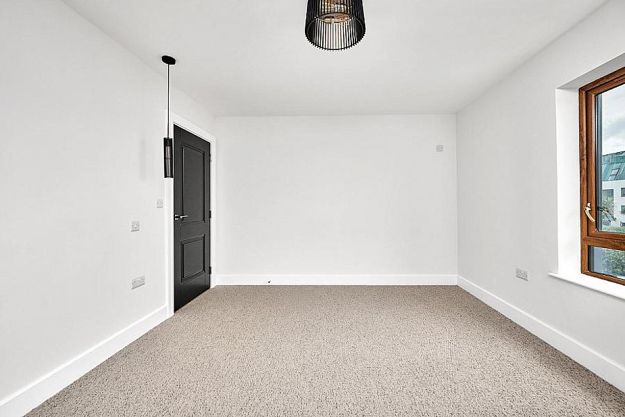 'Strand House' 105 Strand Road