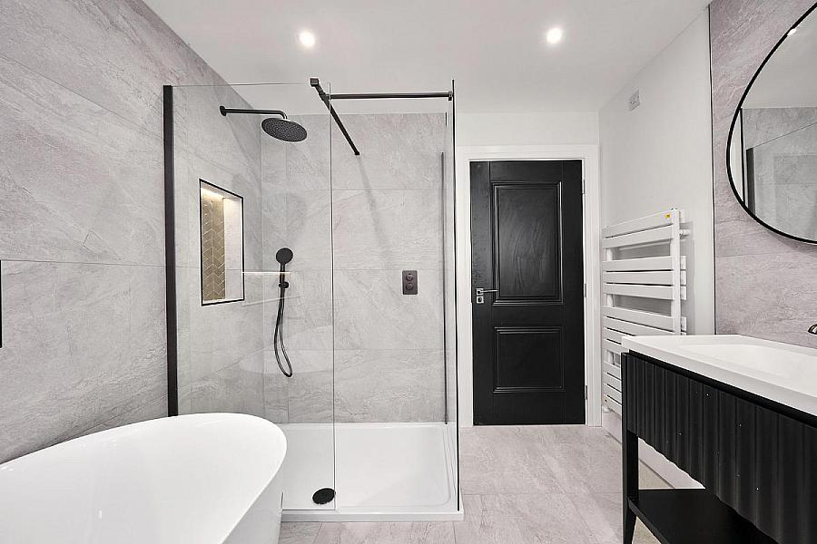 'Strand House' 105 Strand Road