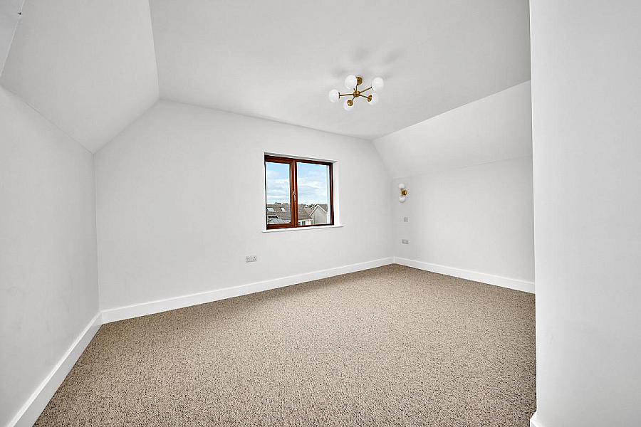 'Strand House' 105 Strand Road