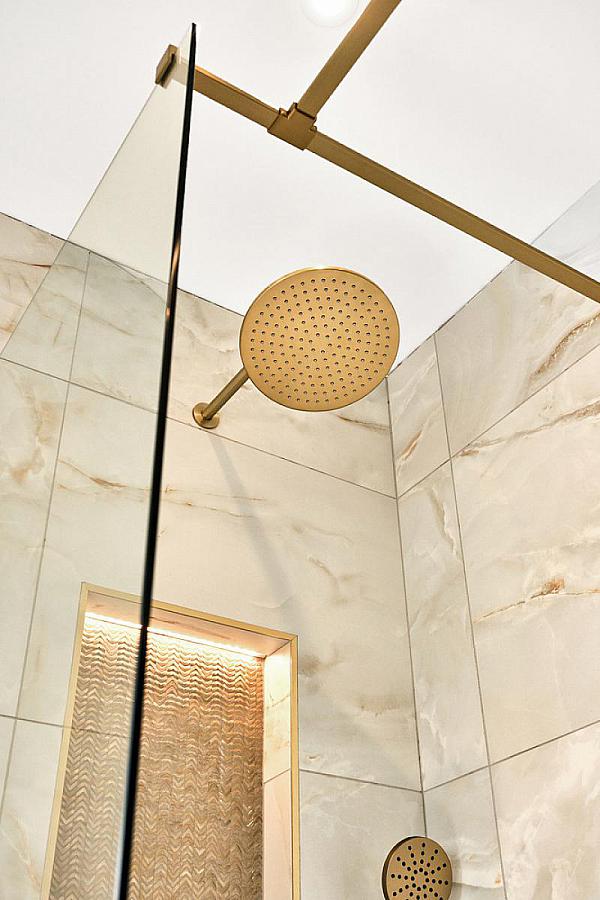 'Strand House' 105 Strand Road