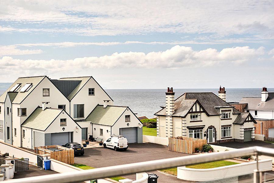 'Strand House' 105 Strand Road