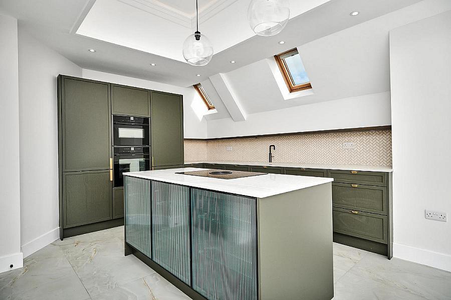 'Strand House' 105 Strand Road