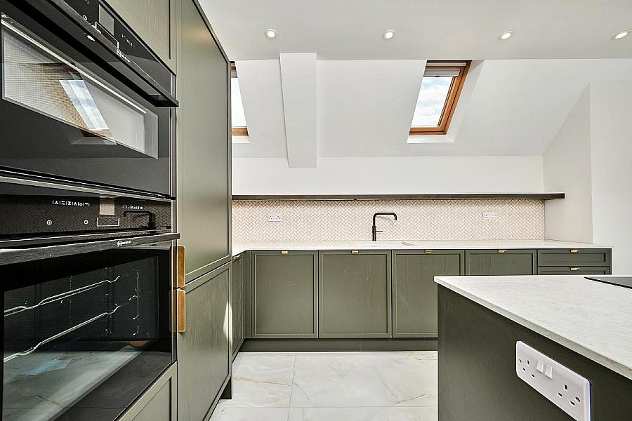 'Strand House' 105 Strand Road