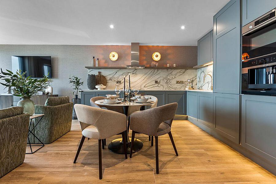 Apartment 5, 18 The Promenade