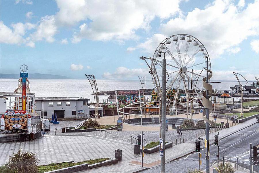 Apt 2, 2 Dunluce Avenue