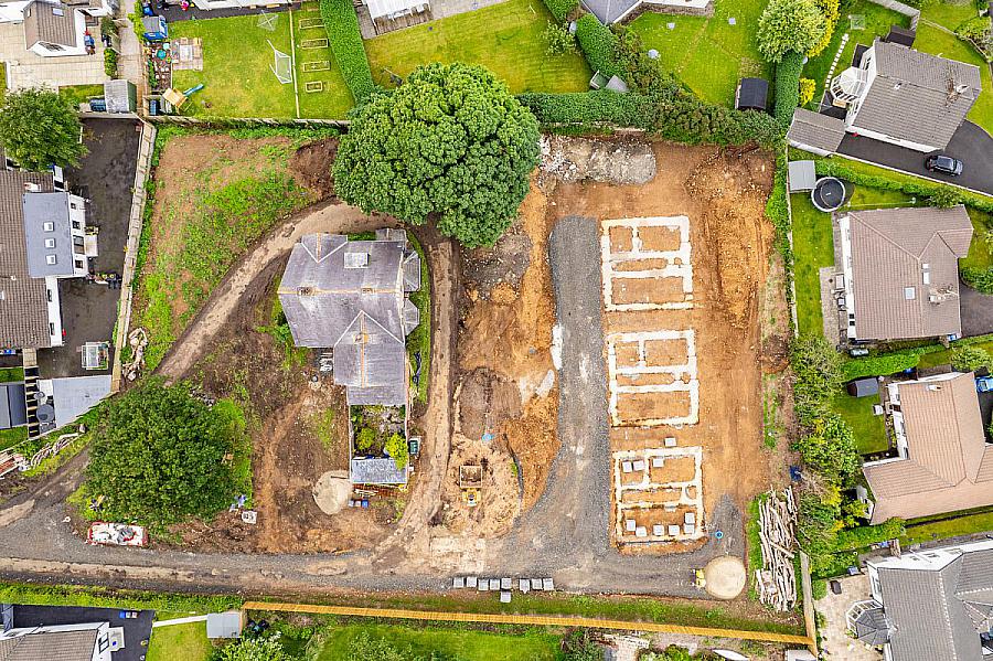 1 Briarfield, Hopefield Road