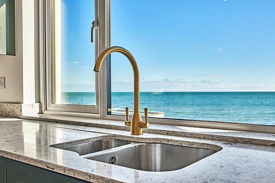 Apt 2, 5 Harbour Road