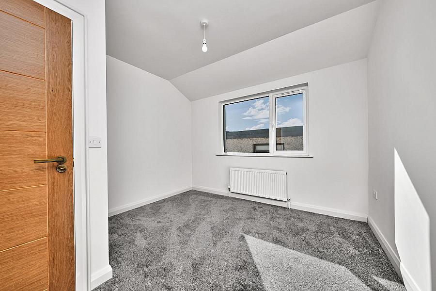 Apt 2, 5 Harbour Road