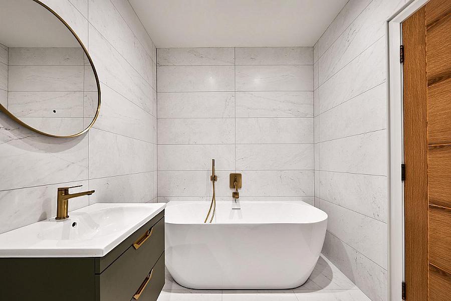 Apt 2, 5 Harbour Road