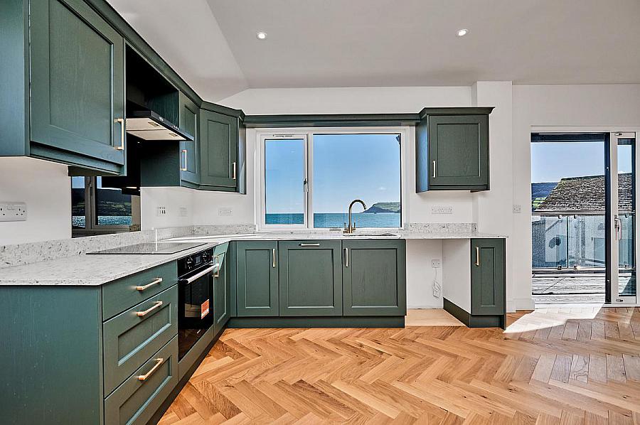 Apt 2, 5 Harbour Road