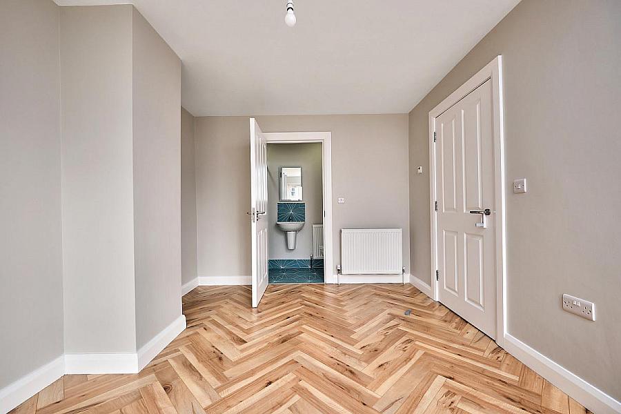 19 West Strand Drive