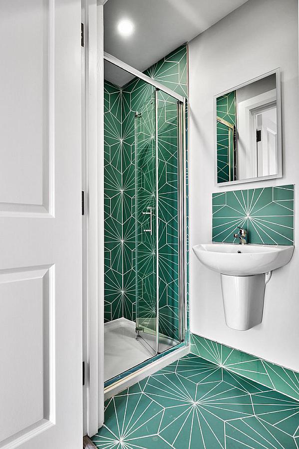 19 West Strand Drive