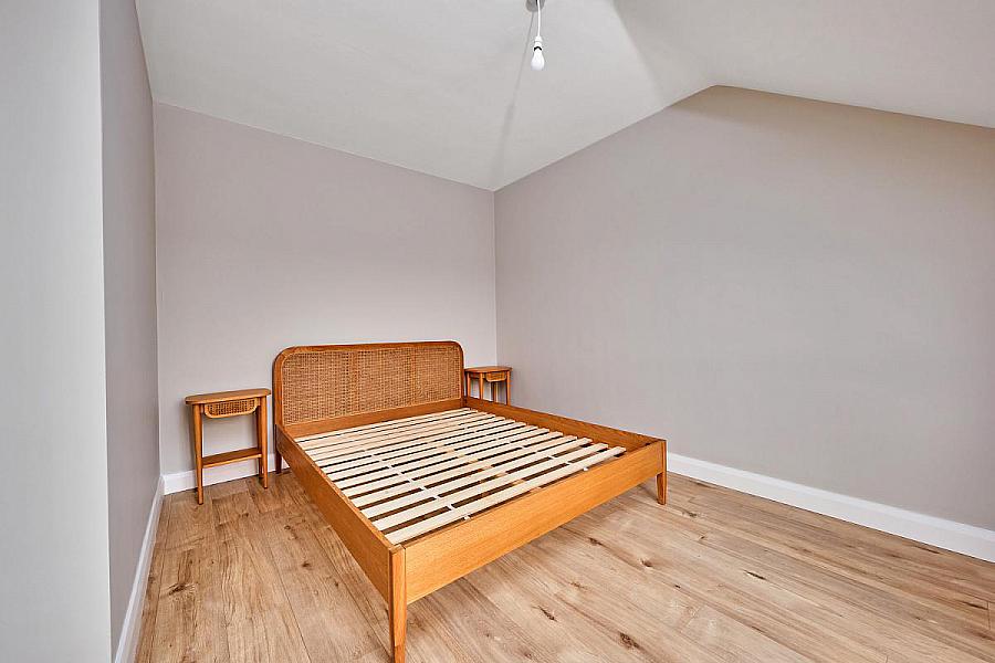 19 West Strand Drive