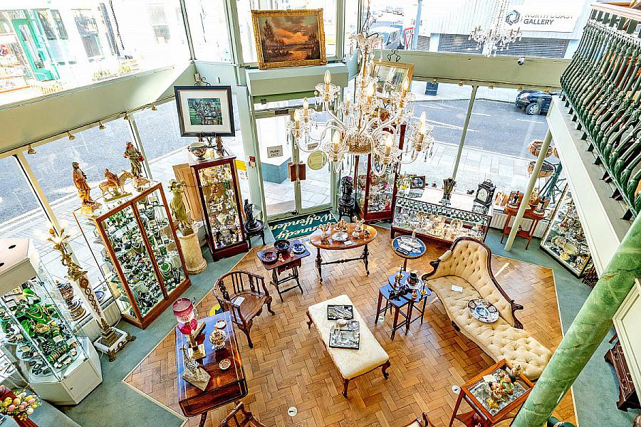 86 Main Street & 2 Bath Street