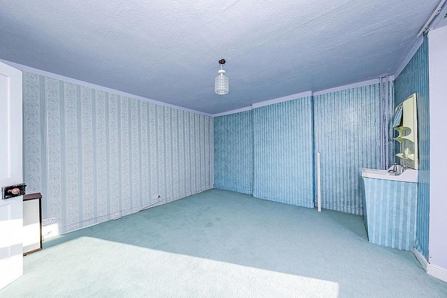 86 Main Street & 2 Bath Street