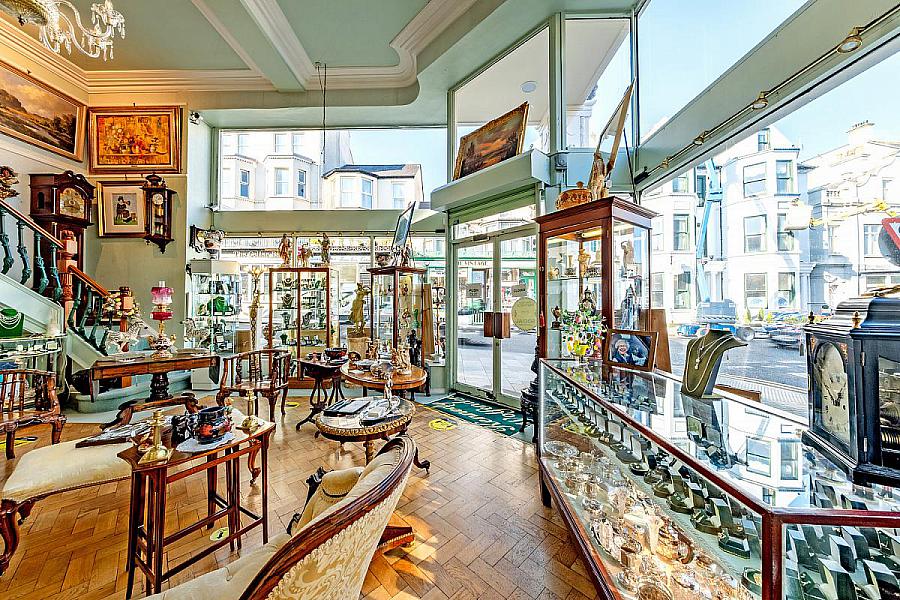 86 Main Street & 2 Bath Street