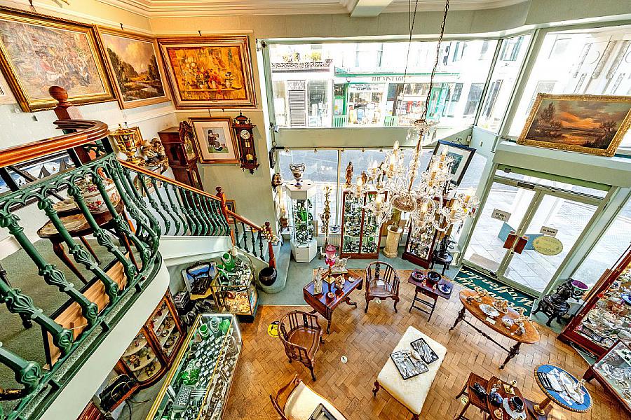 86 Main Street & 2 Bath Street