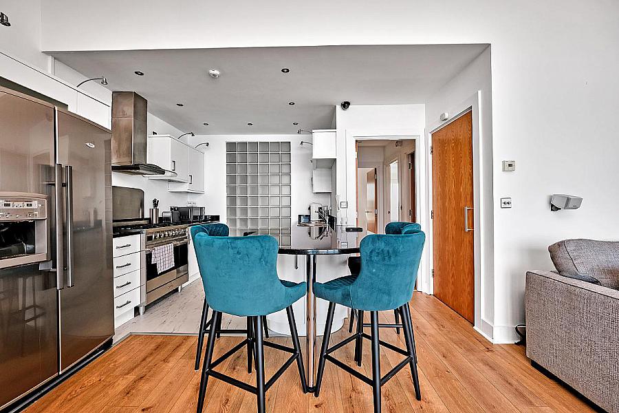 11 Ecosse, Kinora Terrace