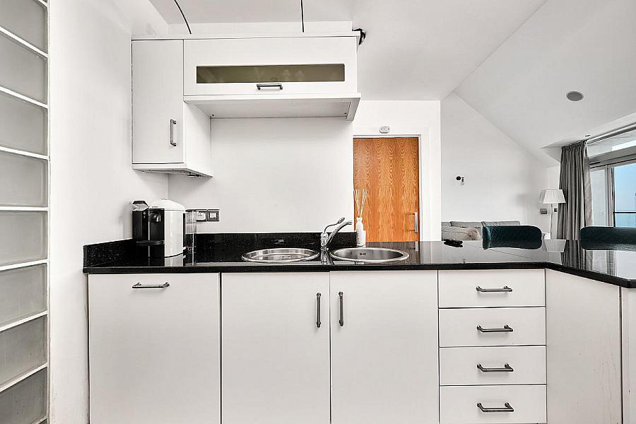 11 Ecosse, Kinora Terrace