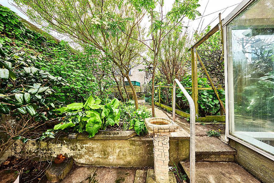 23 Lansdowne Crescent