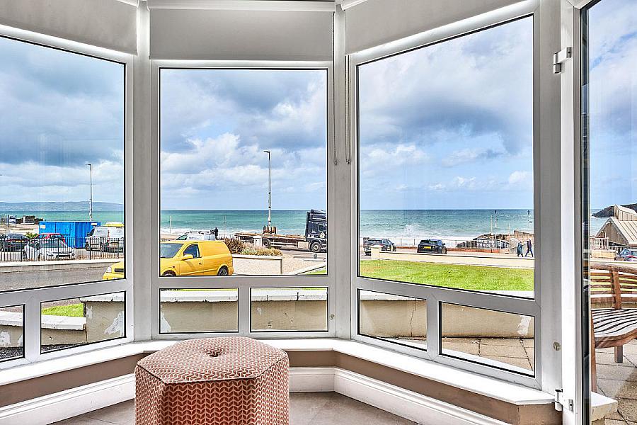 Flat 3, The Crescent