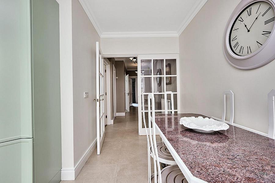 Flat 3, The Crescent