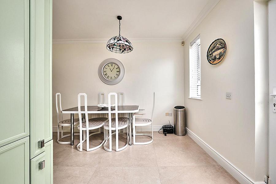 Flat 3, The Crescent