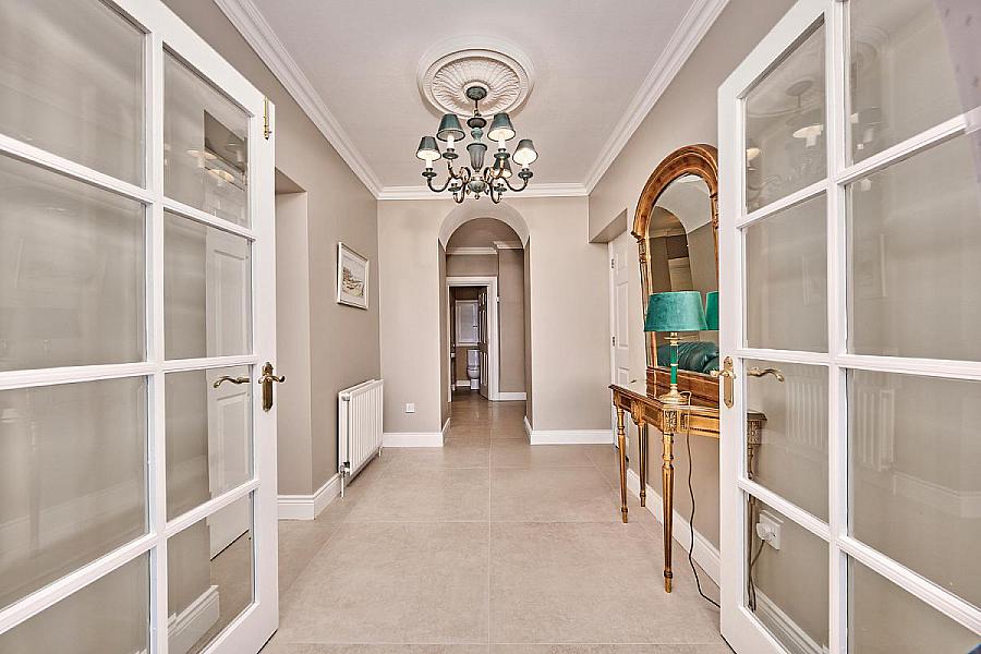 Flat 3, The Crescent